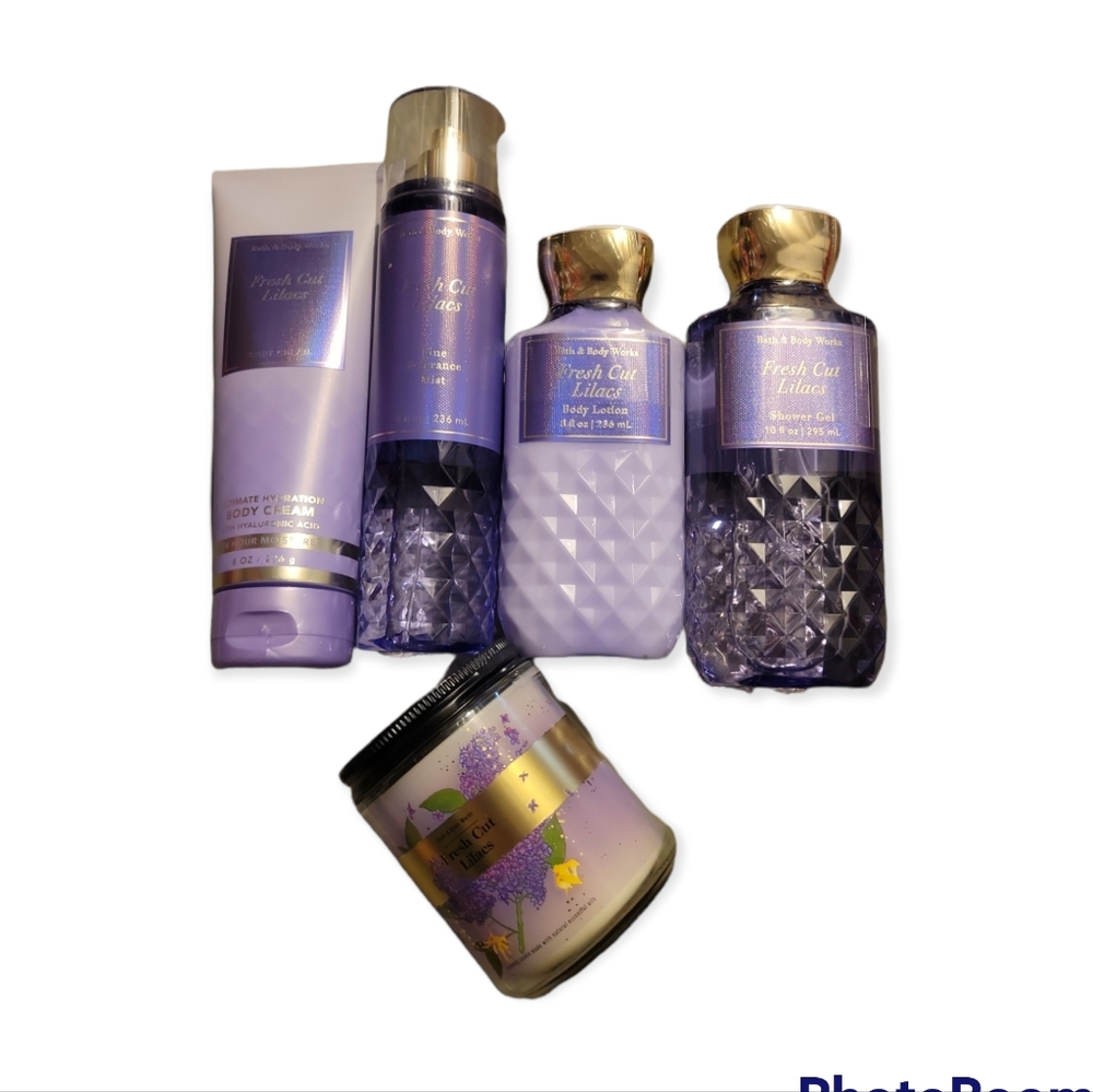Fresh Cut Lilacs Beauty Set